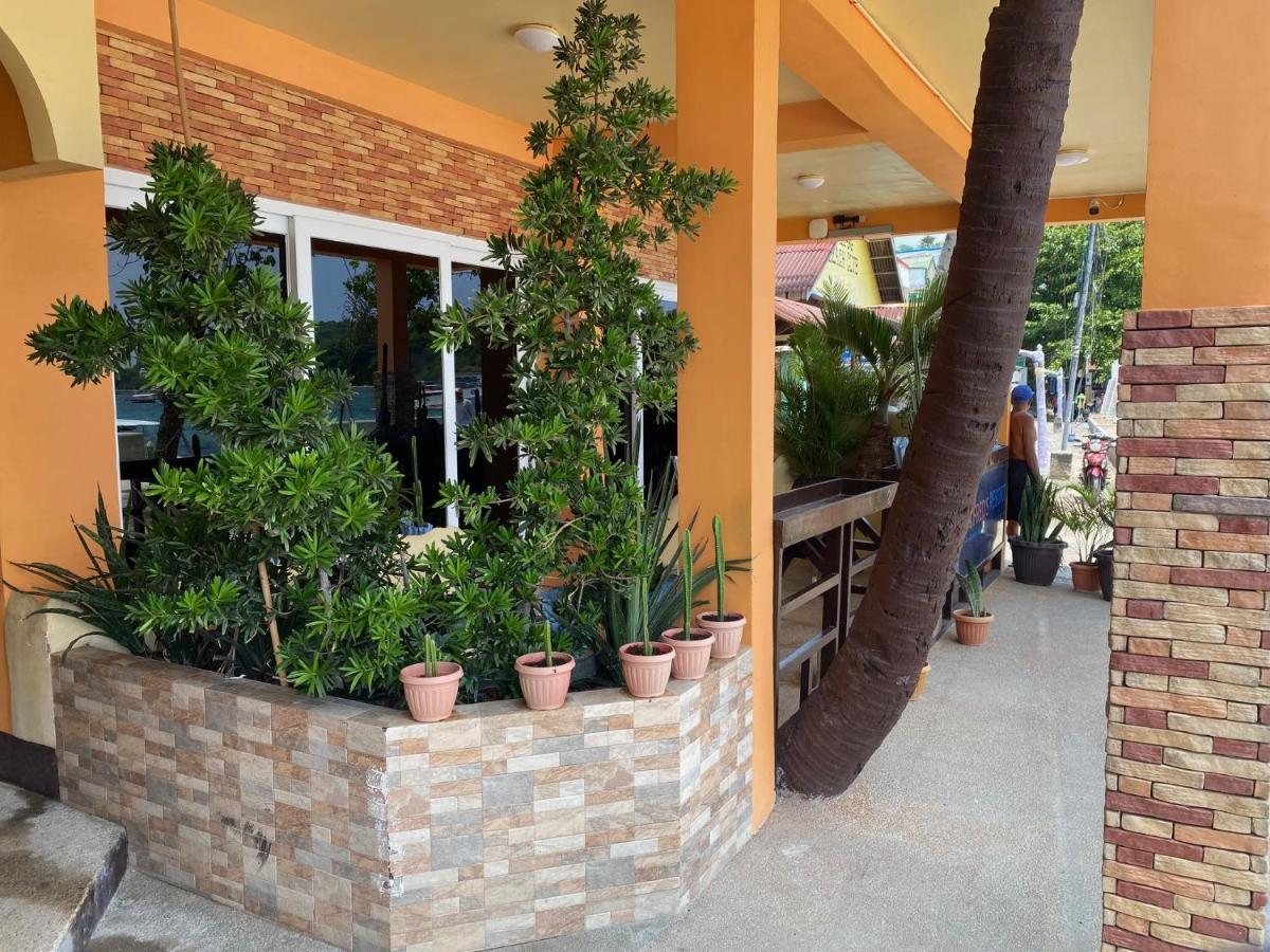 Papa Freds Beach Resort Puerto Galera Exterior photo