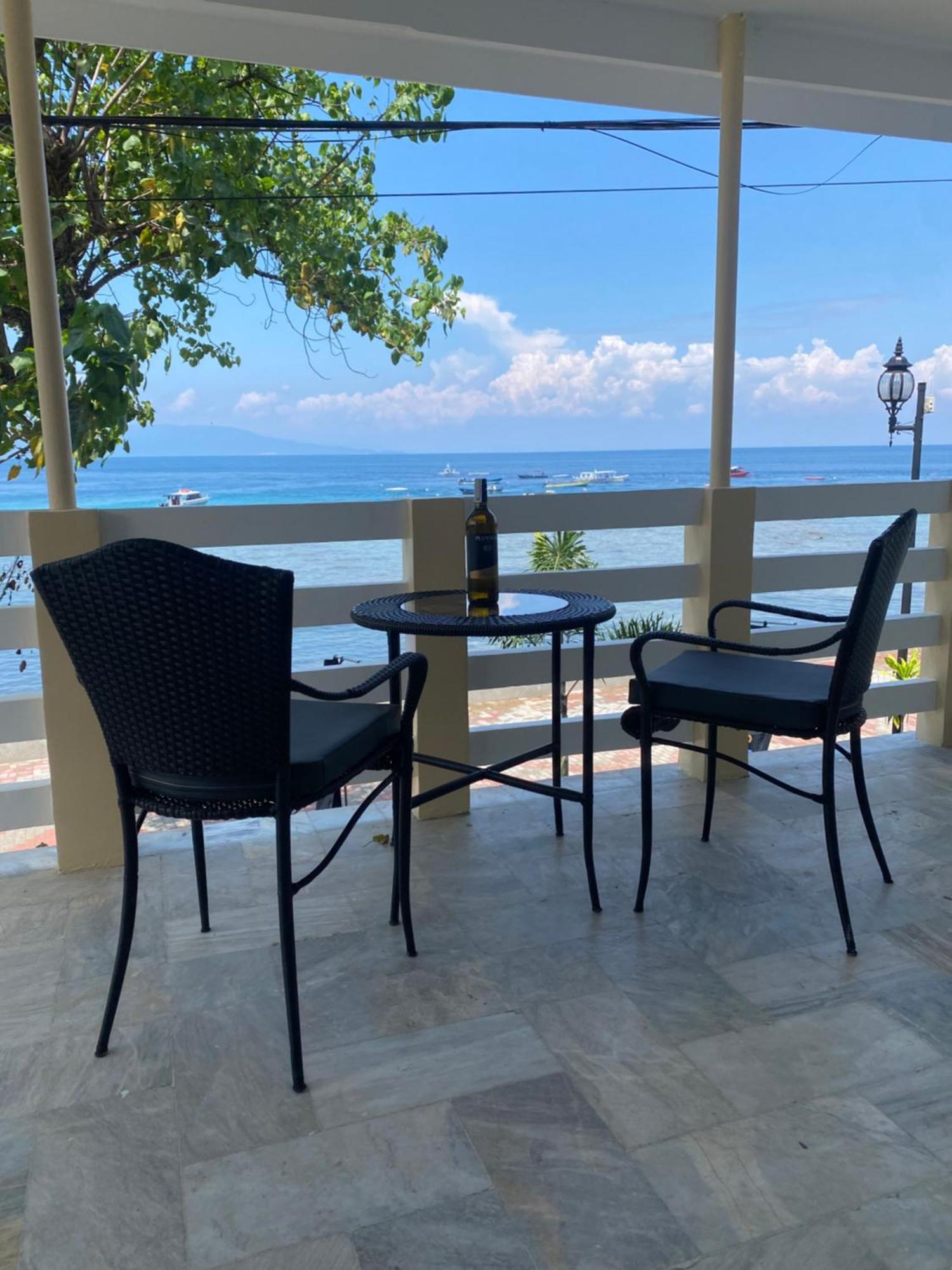 Papa Freds Beach Resort Puerto Galera Exterior photo